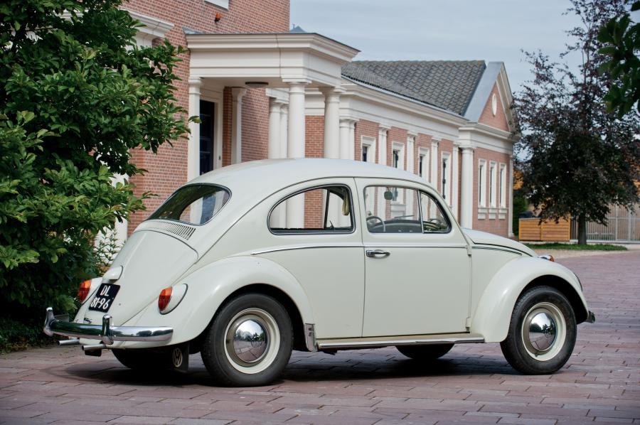  Volkswagen Beetle 1963 года  (фото 7 из 14)